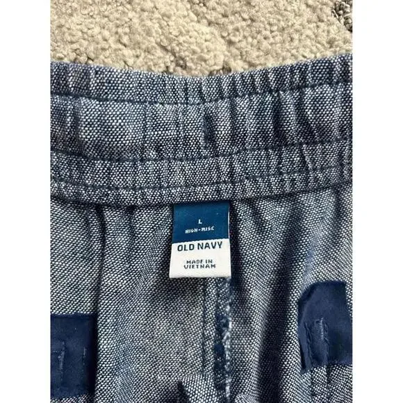 Ladies “Old Navy” Chambray Casual Shorts(L) - Picture 3 of 4